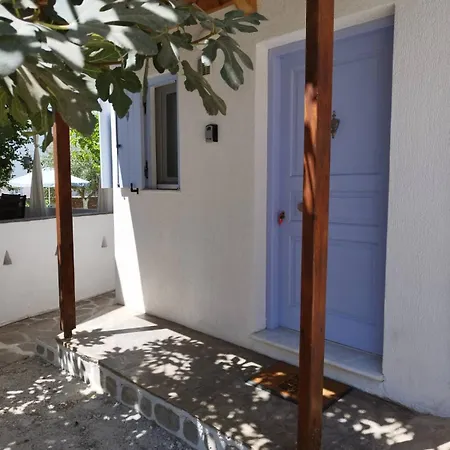 Iro's Cute House Lejlighed Páros