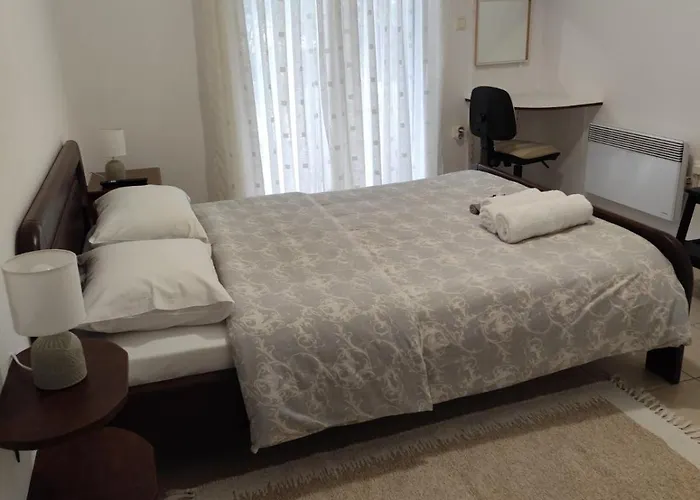 Iro's Cute House شقة باروس