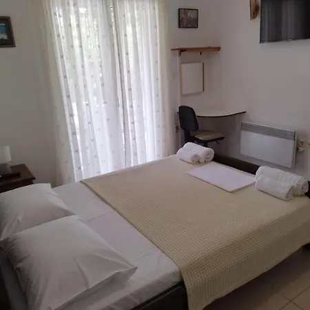 Iro's Cute House Apartment