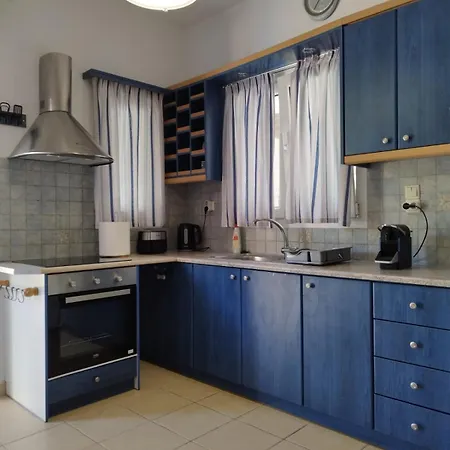 Cute Cycladic House In Parikia *