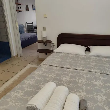 Iro's Cute House * Páros